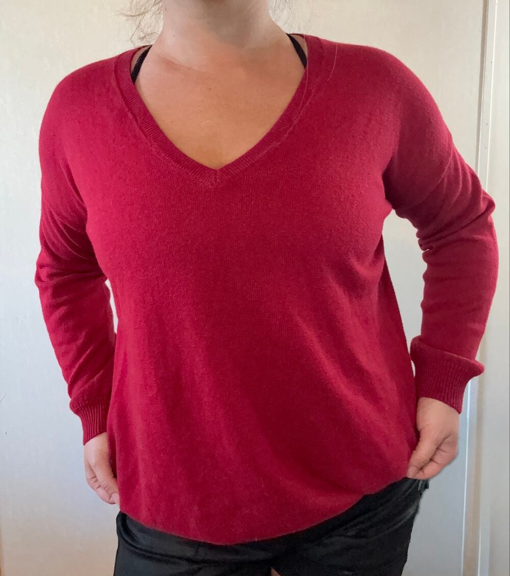 Banana Republic Red Cotton Cashmere V-Neck Sweater Size S